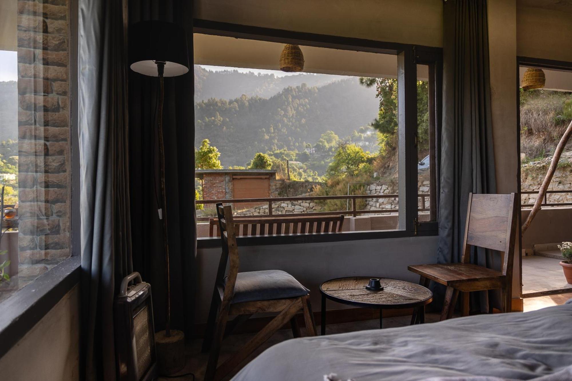 Ecstasy Stays Mukteshwar Exterior photo